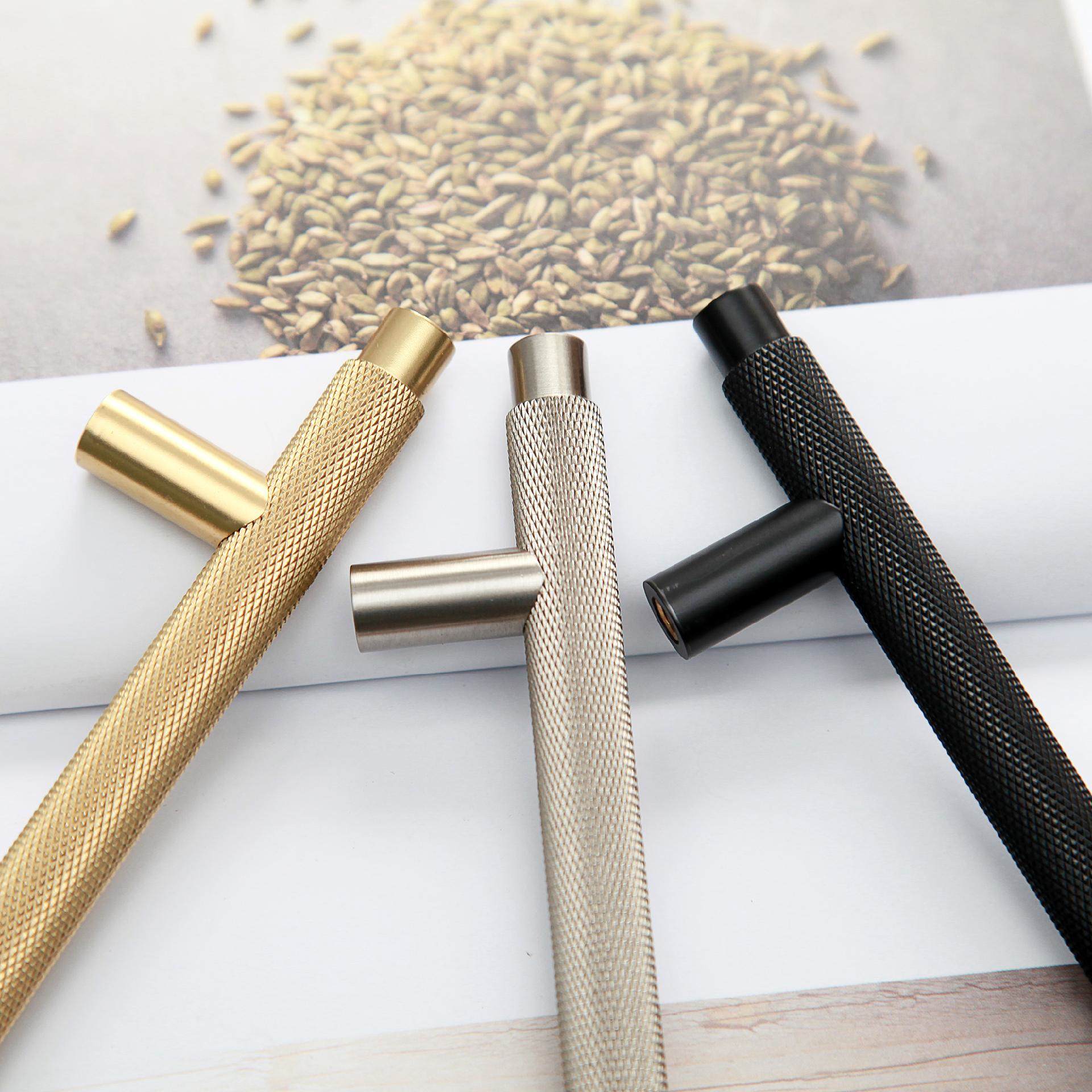 The Beacon Knurled Bar Pull