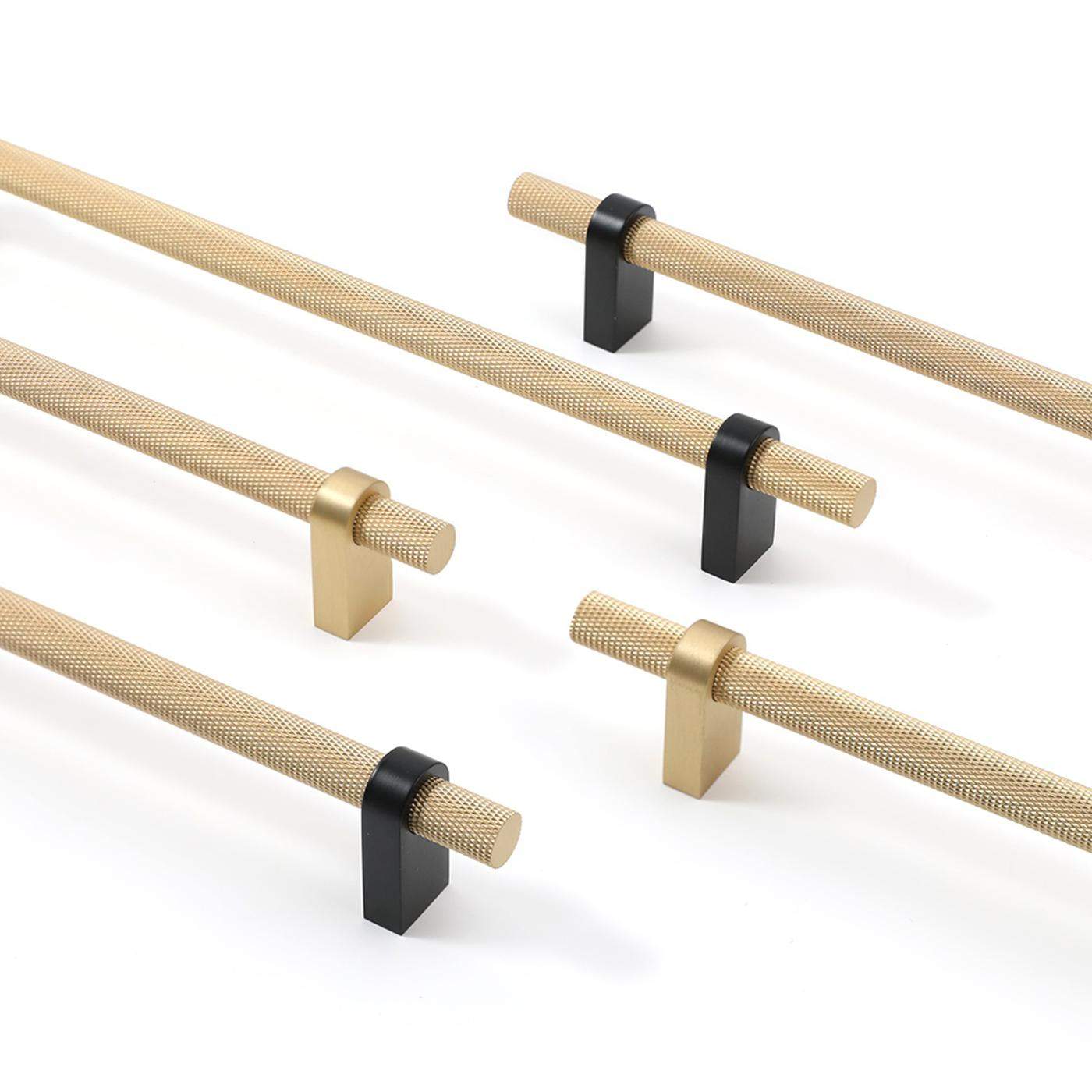 The Monarch Knurled Pull